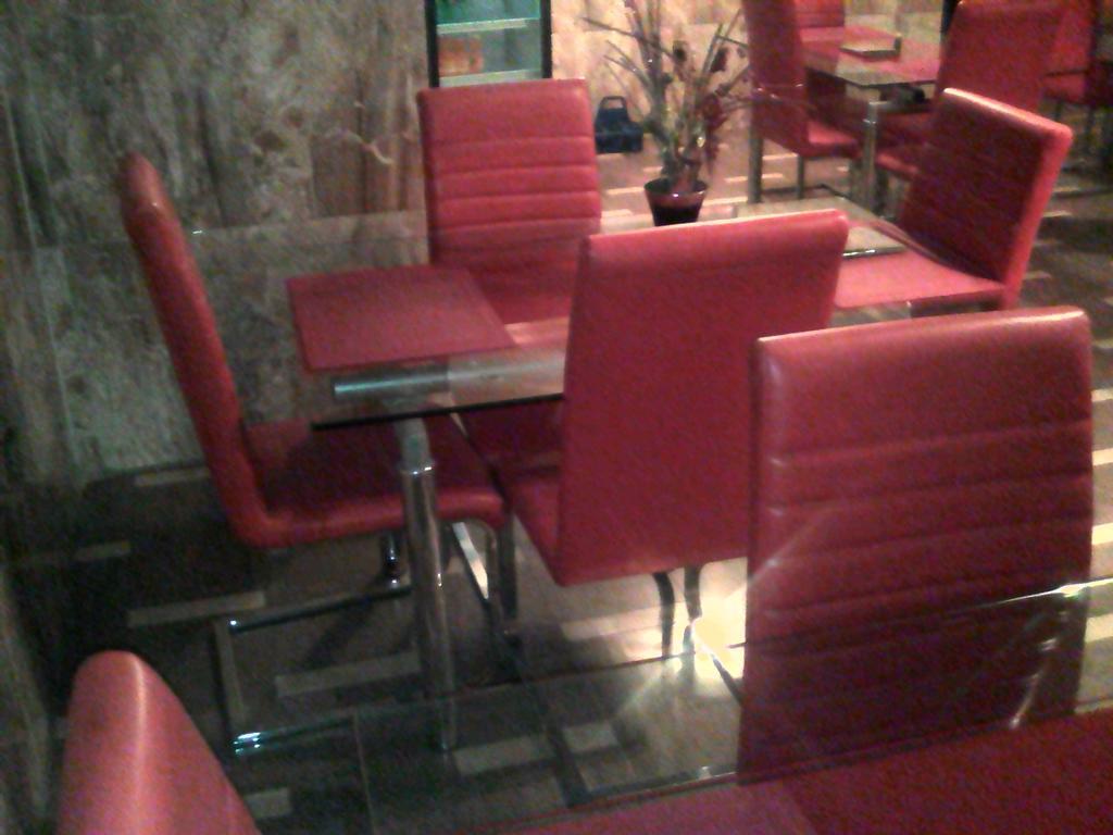 Royalview Hotel And Suites Lagos Exterior foto