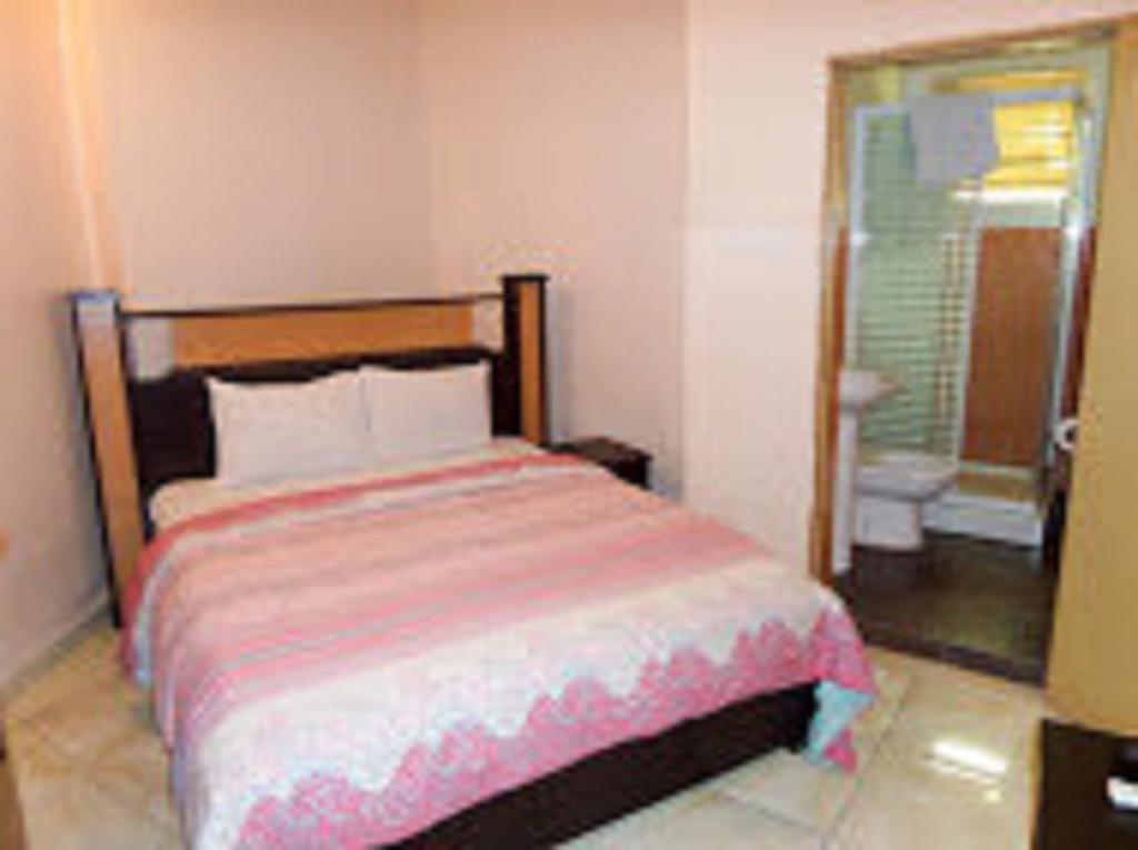 Royalview Hotel And Suites Lagos Exterior foto